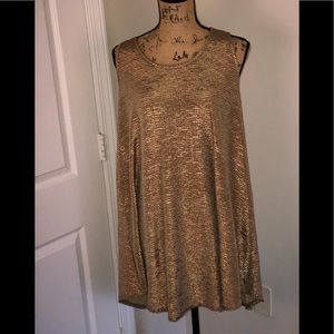 Gold dress/blouse stunning